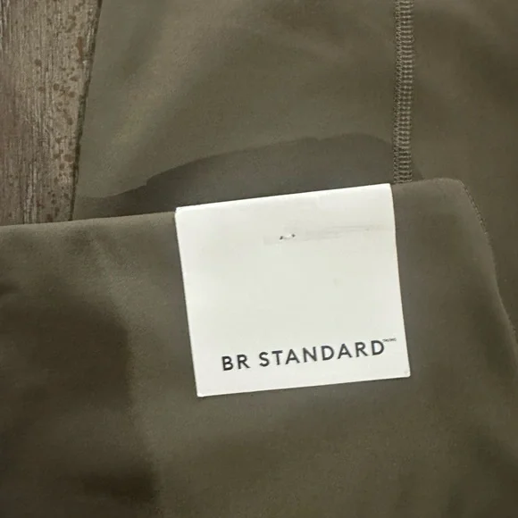 Banana Republic Khaki Leggings - Picture 10 of 16